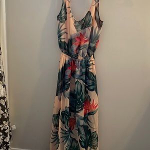 Show me your Mumu maxi tropical leaf dress